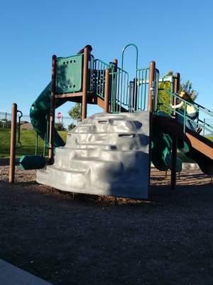 Bloomfield Farms Park