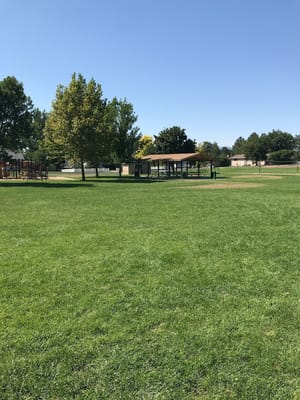 Evergreen Park photo 2