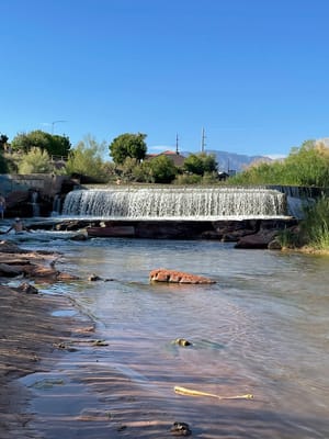 Fossil Falls Park photo 3