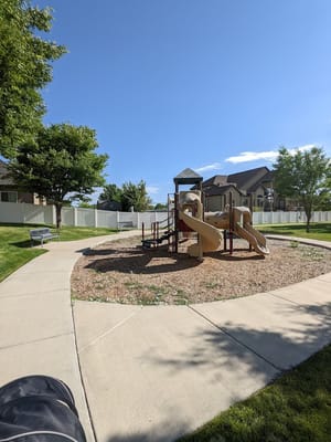 Heritage Farm Park photo 1