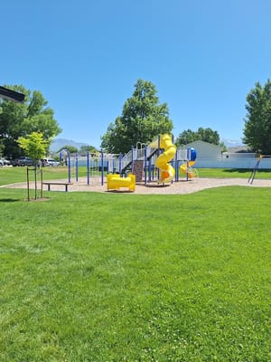 Sommerset Large Park photo 2