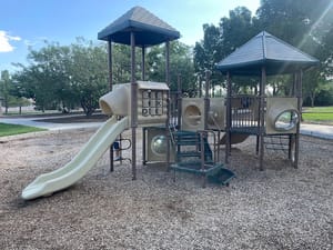 Springs Park photo 2