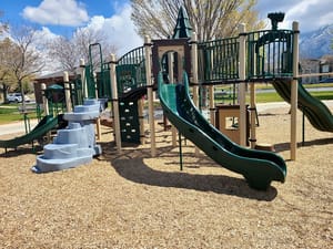 Storm Mountain Park photo 2