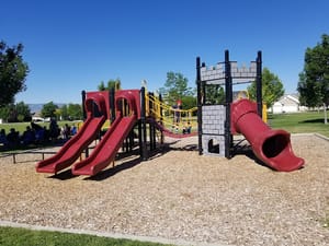 Val Vista Park photo 3