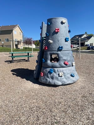 West Vineyard Park photo 2