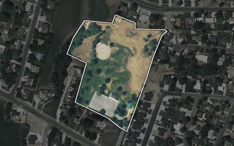 Aerial view of Lomond View Park